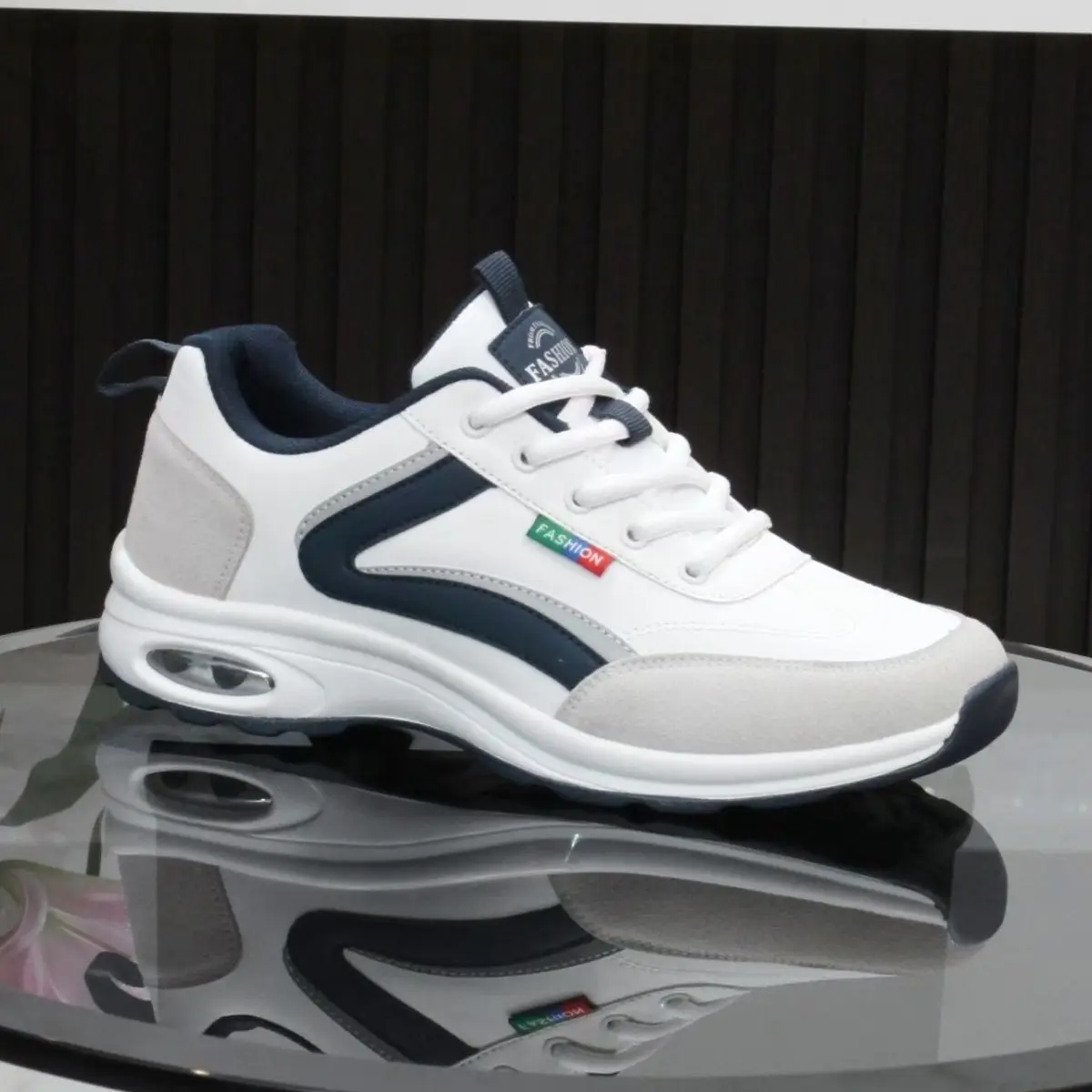 Men's Fashion Sports Shoes Lightweight Breathable Leisure Male Sneakers Non-slip Casual Walking Shoes Footwear Tennis for Men
Men's Fashion Sports Shoes Lightweight Breathable Leisure Male Sneakers Non-slip Casual Walking Shoes Footwear Tennis for Men