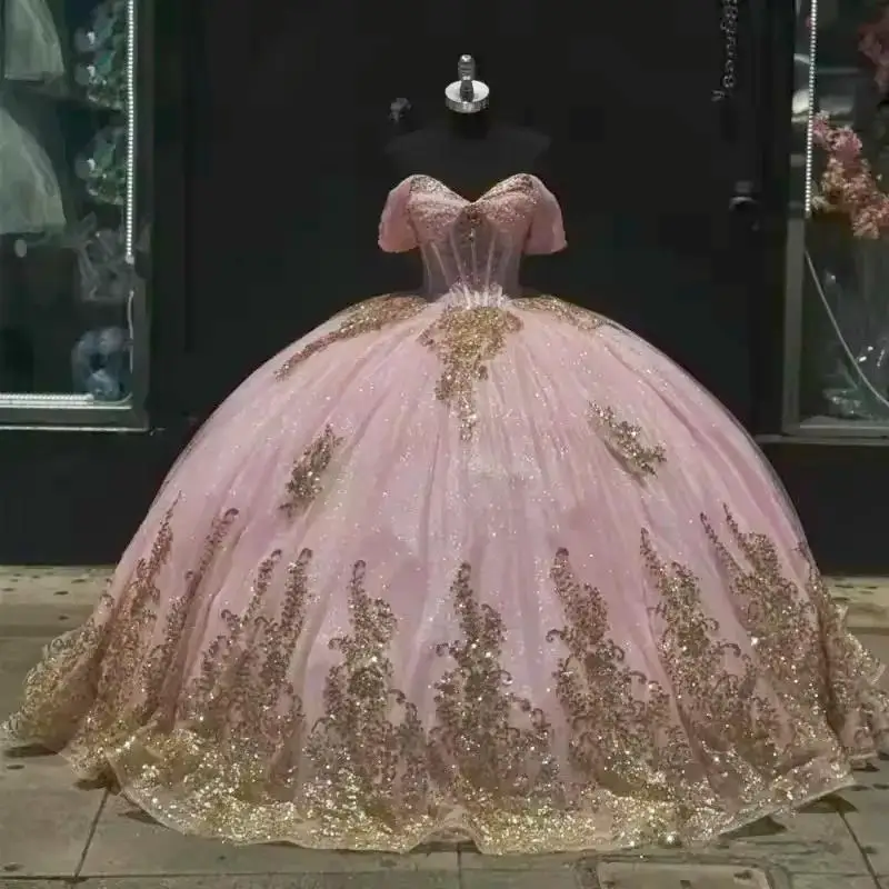 Customized Shiny Pink Quinceanera Dresses Golden Beading Lace Crystal Vestidos De 15 Anos Birthday Party Princess Prom
Customized Shiny Pink Quinceanera Dresses Golden Beading Lace Crystal Vestidos De 15 Anos Birthday Party Princess Prom