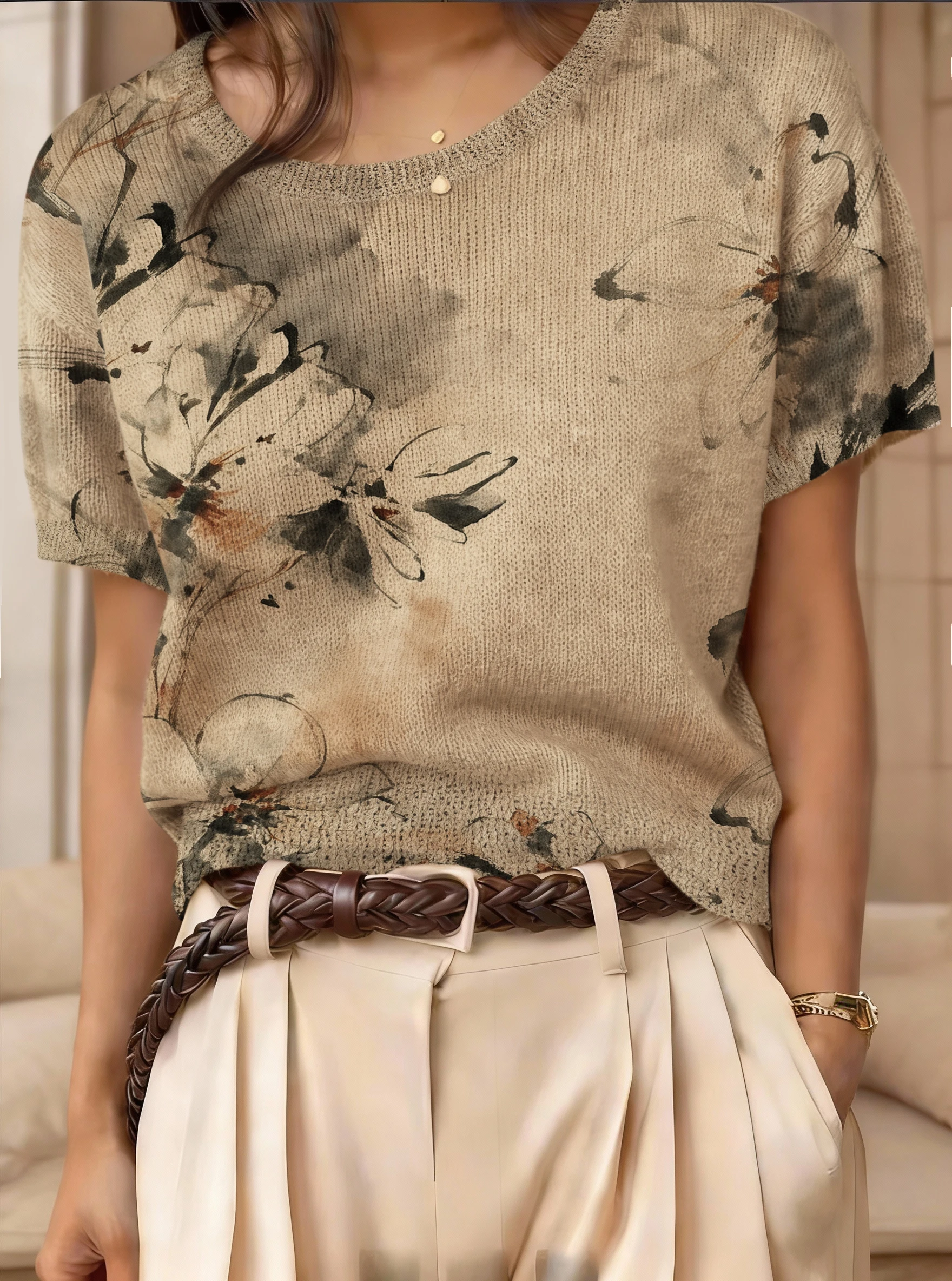 Vintage Ink Floral Print Knitted Sweater Women's Round Neck Short Sleeve Breathable Sweater Artistic Abstract Floral Slim Fit Knitted Top Vacation Style Versatile Street Style Item
Vintage Ink Floral Print Knitted Sweater Women's Round Neck Short Sleeve Breathable Sweater Artistic Abstract Floral Slim Fit Knitted Top Vacation Style Versatile Street Style Item