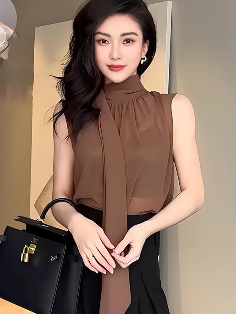 Retro Sash Sleeveless Shirt Women's Summer 2026 New Pure Versatile Unique Top Korean Style Slim Fit Commute Style Color
Retro Sash Sleeveless Shirt Women's Summer 2026 New Pure Versatile Unique Top Korean Style Slim Fit Commute Style Color