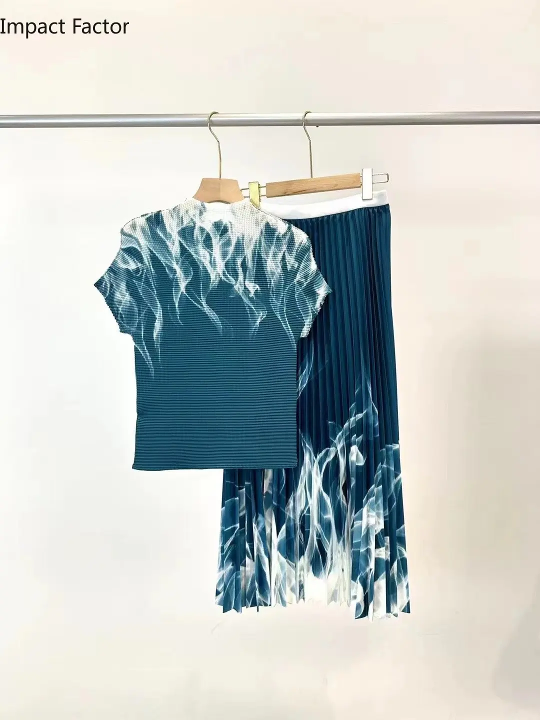 Miyake Pleats Set for Women Elegant 2023 Dashiki Autumn Spring Maxi Suit Ladies Traditional Clothing Fairy Set
Miyake Pleats Set for Women Elegant 2023 Dashiki Autumn Spring Maxi Suit Ladies Traditional Clothing Fairy Set