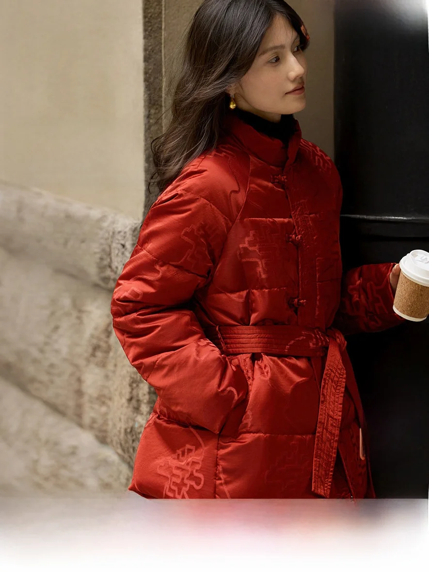 Red Chinese Embroidered Stand Collar Cotton Jacket Women's Winter Warm Outerwear Wedding Banquet Female Fashionable Coat
Red Chinese Embroidered Stand Collar Cotton Jacket Women's Winter Warm Outerwear Wedding Banquet Female Fashionable Coat