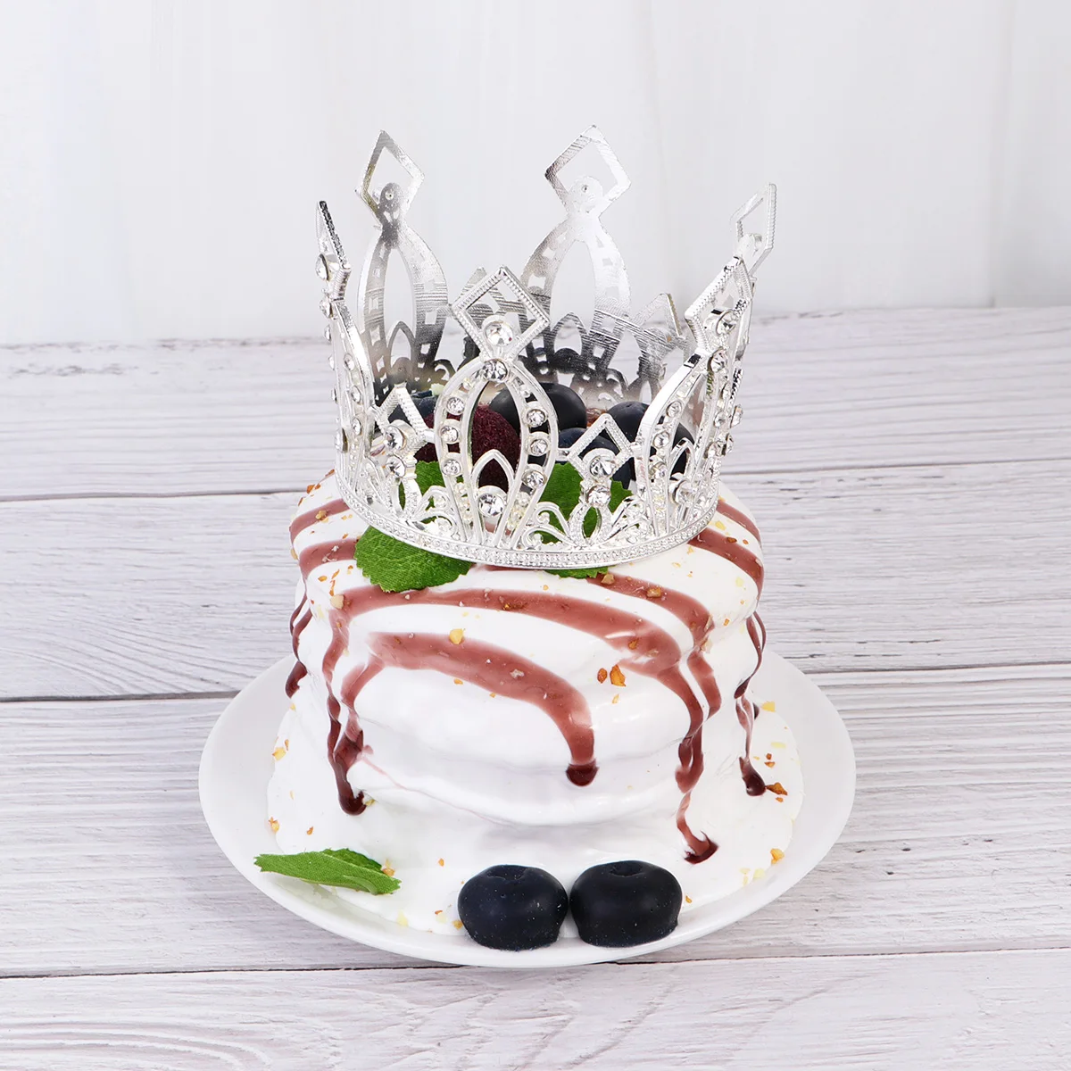 2Pcs Crown Decorations Cake Toppers Beautiful Birthday Party Supplies Dessert Picks Miniature Child Wedding Anniversary
2Pcs Crown Decorations Cake Toppers Beautiful Birthday Party Supplies Dessert Picks Miniature Child Wedding Anniversary
