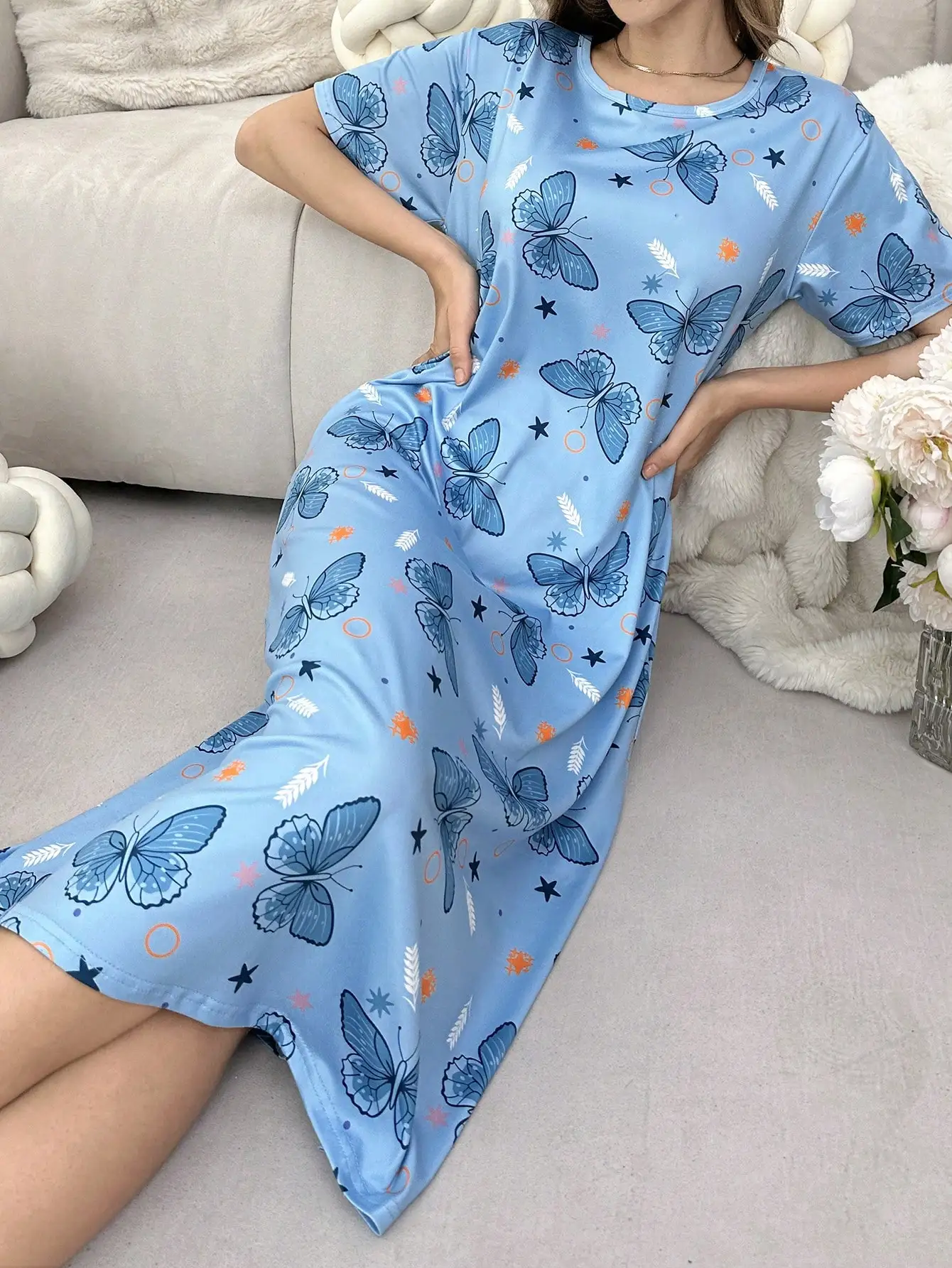 Butterfly Print Women's Round Neck Short Sleeve Nightgown Sleep Dress, Sweet Lounge Wear
Butterfly Print Women's Round Neck Short Sleeve Nightgown Sleep Dress, Sweet Lounge Wear