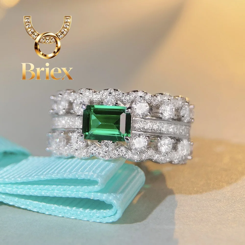 Briex Jewelry Luxury Solid Platinum PT950 Women's Emerald Cut Moissanite Diamond Ring
Briex Jewelry Luxury Solid Platinum PT950 Women's Emerald Cut Moissanite Diamond Ring