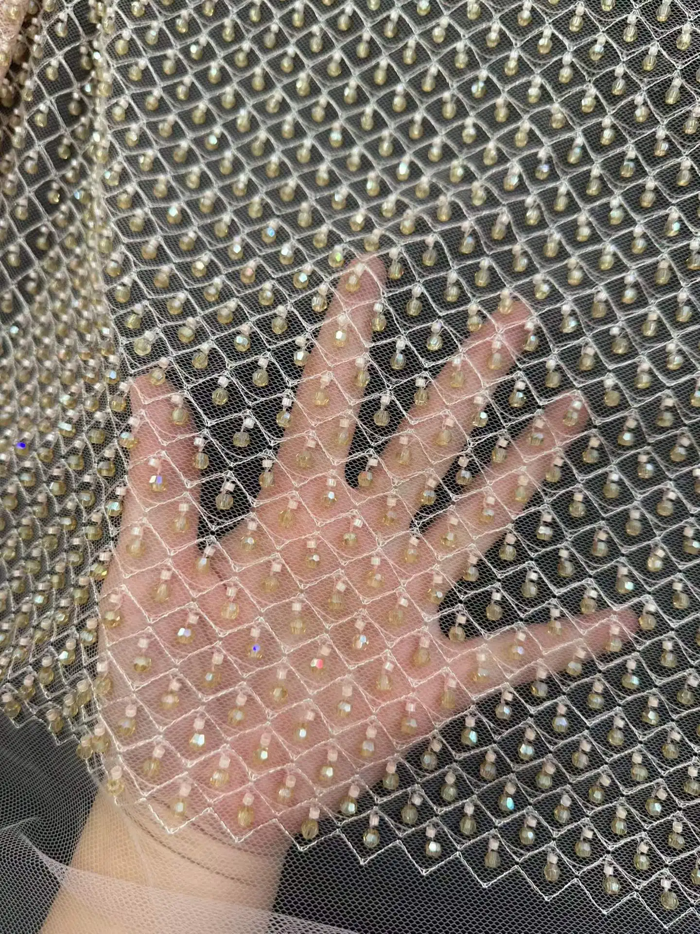 Fashion Wine French Mesh Beads Embroidery Sequins Lace Fabric African Nigerian Groom Lace Fabric For Wedding Dress Women
Fashion Wine French Mesh Beads Embroidery Sequins Lace Fabric African Nigerian Groom Lace Fabric For Wedding Dress Women