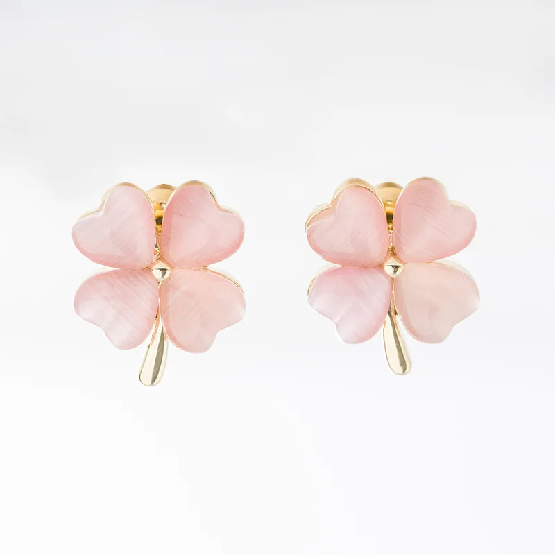 Super Temperament Sweet Fresh Earrings Trendy S925 Silver Needle Fairy Style Four-Leaf Flower Cat's Eye Stone Lucky Clover
Super Temperament Sweet Fresh Earrings Trendy S925 Silver Needle Fairy Style Four-Leaf Flower Cat's Eye Stone Lucky Clover