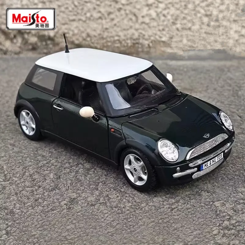 Maisto 1:24 Mini Cooper Alloy Car Model Diecasts Metal Classic Retro Vehicles Car Model Simulation Collection Childrens Toy Gift
Maisto 1:24 Mini Cooper Alloy Car Model Diecasts Metal Classic Retro Vehicles Car Model Simulation Collection Childrens Toy Gift