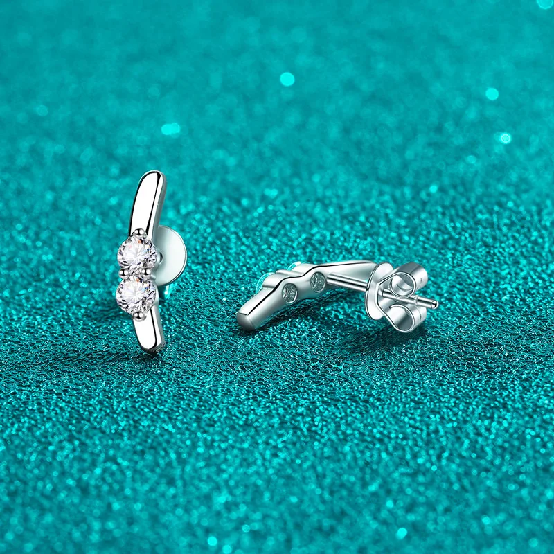 0.4ct D Color Moissanite S925 Silver Drop Earrings for Women Plated Pt950 Cute Rabbit Ear Ear Drop Lover Gift Jewelry Wholesale
0.4ct D Color Moissanite S925 Silver Drop Earrings for Women Plated Pt950 Cute Rabbit Ear Ear Drop Lover Gift Jewelry Wholesale