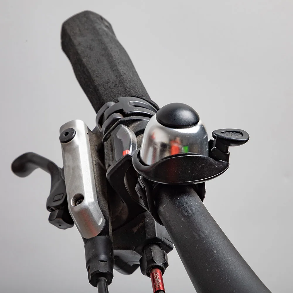 Cycling Accessories Portable Warning Adjustable Rubber band Safety Loud Tone Alarm Rings Ring Bells Bike Horn Bicycle Bell
Cycling Accessories Portable Warning Adjustable Rubber band Safety Loud Tone Alarm Rings Ring Bells Bike Horn Bicycle Bell