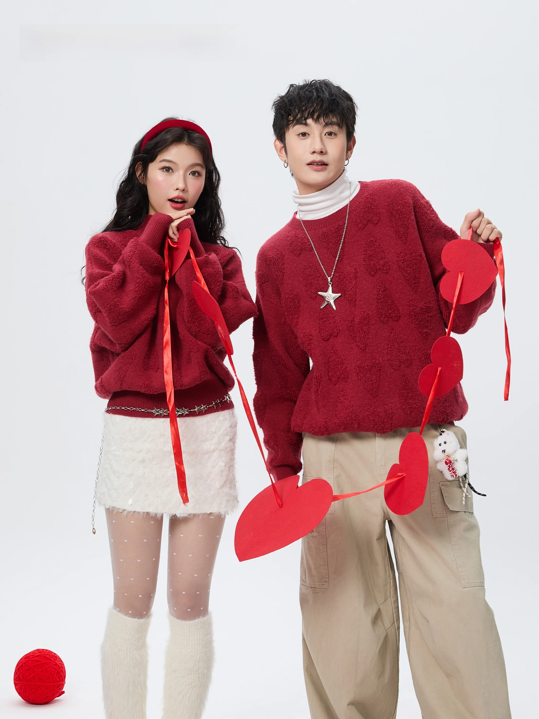 Couple's Knitted Sweater Embroidered New Year Red Women's Base Layer Top Men's Loose Fit Long Sleeve Thermal Warm Fashion
Couple's Knitted Sweater Embroidered New Year Red Women's Base Layer Top Men's Loose Fit Long Sleeve Thermal Warm Fashion