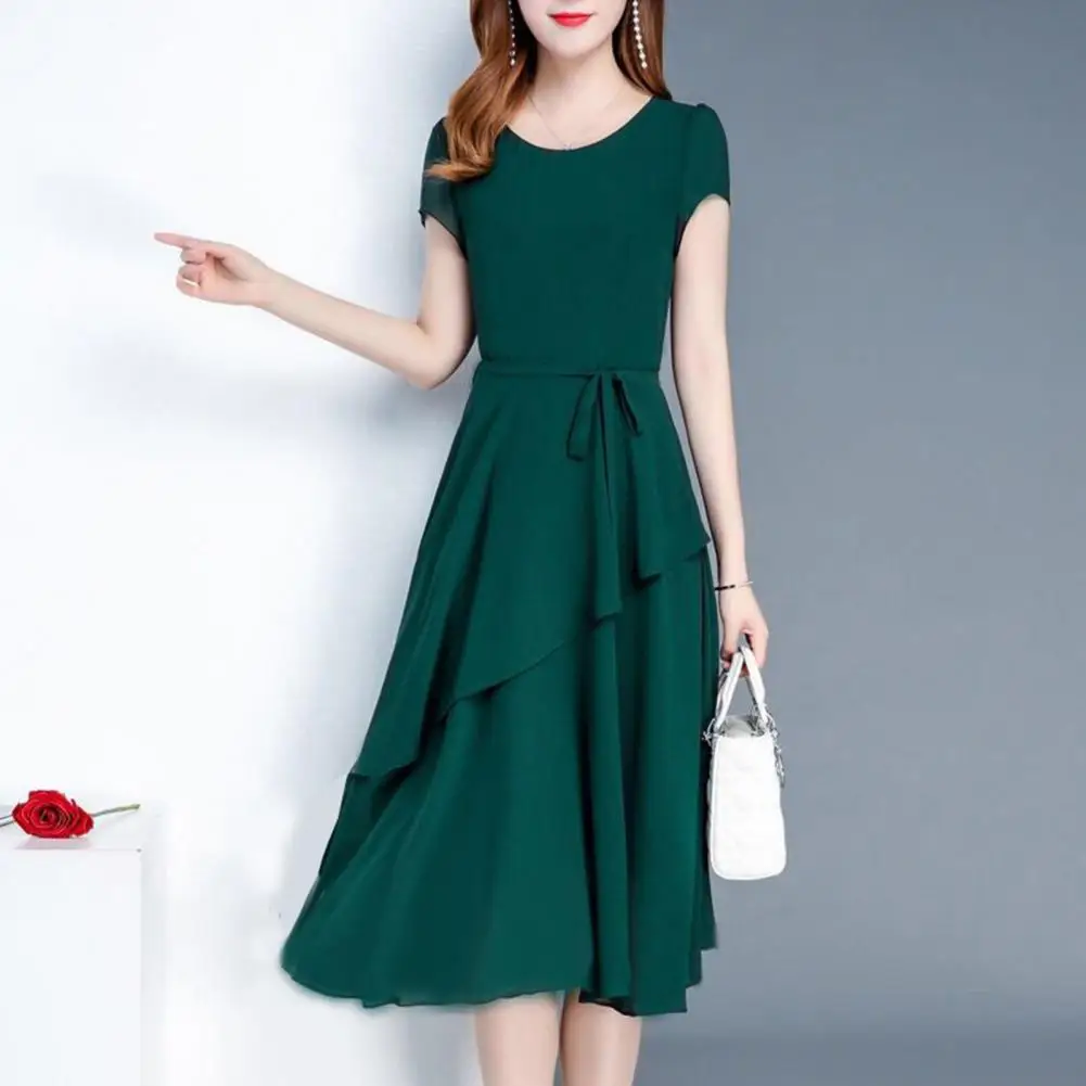 A-line Dress Elegant Lace Up A-line Midi Dress with Short Sleeves for Women O-neck Streetwear Layered Hem Oversize Korean Style
A-line Dress Elegant Lace Up A-line Midi Dress with Short Sleeves for Women O-neck Streetwear Layered Hem Oversize Korean Style