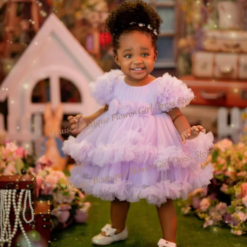 Light Purple Flower Girl Dress Tulle A-Line Tiered Short Sleeves Dresses For Kids Lovely First Communion Birthday Party Gowns
Light Purple Flower Girl Dress Tulle A-Line Tiered Short Sleeves Dresses For Kids Lovely First Communion Birthday Party Gowns