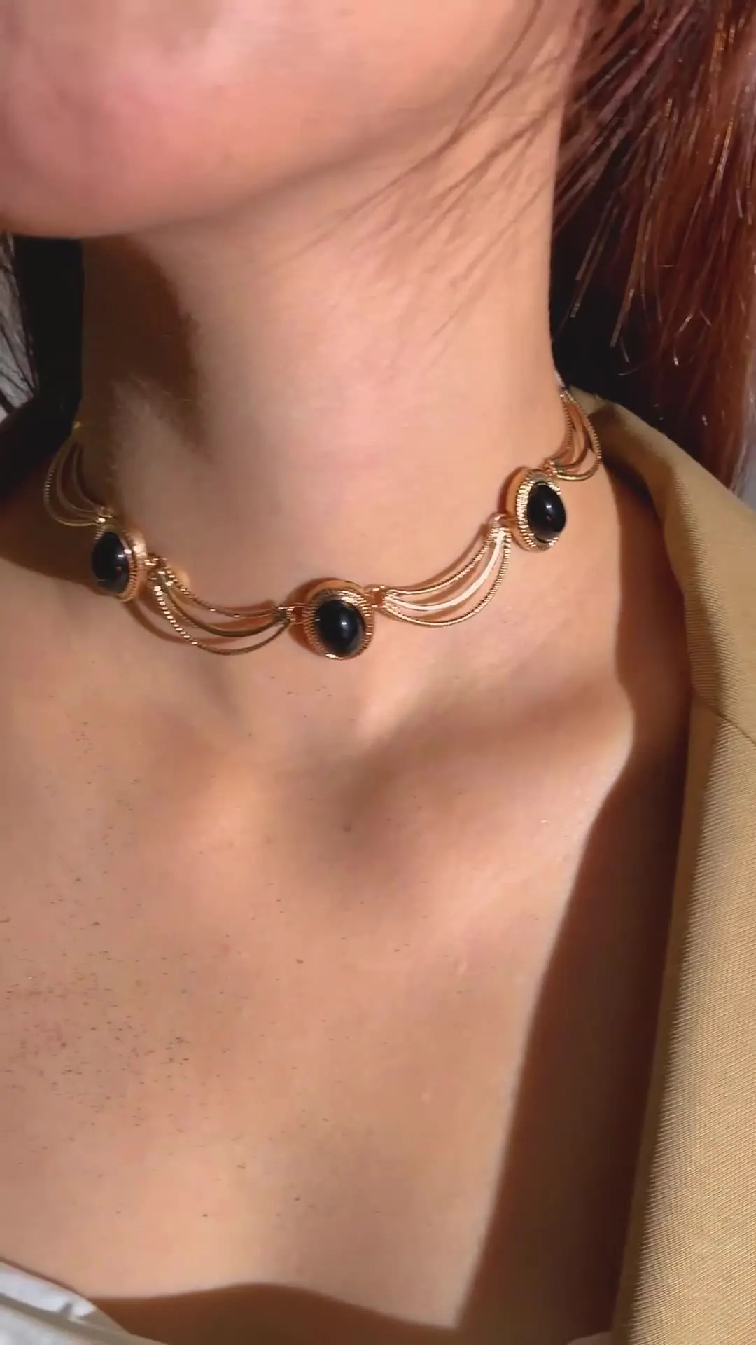 Vintage Medieval Necklace for Women Royal Victorian Ellipse Geometric Pendant Elegant Valentine Gift for Girlfriend 
Vintage Medieval Necklace for Women Royal Victorian Ellipse Geometric Pendant Elegant Valentine Gift for Girlfriend