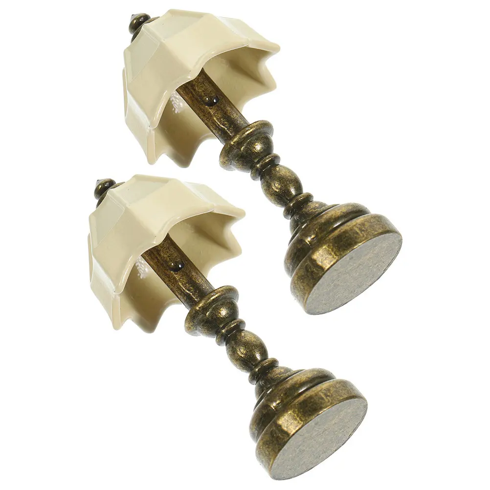 2Pcs Miniature Retro Table Lamp Mini House Lighting Decoration Bedside Lamp Miniature LED Light Creative Home Landscape
2Pcs Miniature Retro Table Lamp Mini House Lighting Decoration Bedside Lamp Miniature LED Light Creative Home Landscape