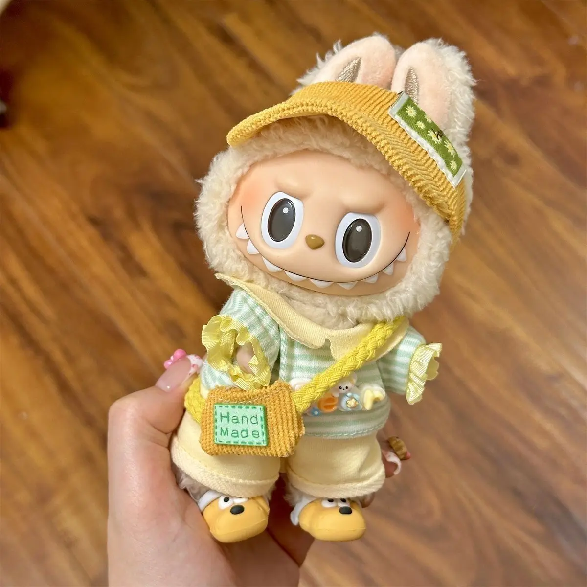 Clothes for 17cm Labubu Summer Fresh Outfit Set 1-3 Gen Vinyl Plush Replacement Clothes Cute Labubu Doll Accessories
Clothes for 17cm Labubu Summer Fresh Outfit Set 1-3 Gen Vinyl Plush Replacement Clothes Cute Labubu Doll Accessories