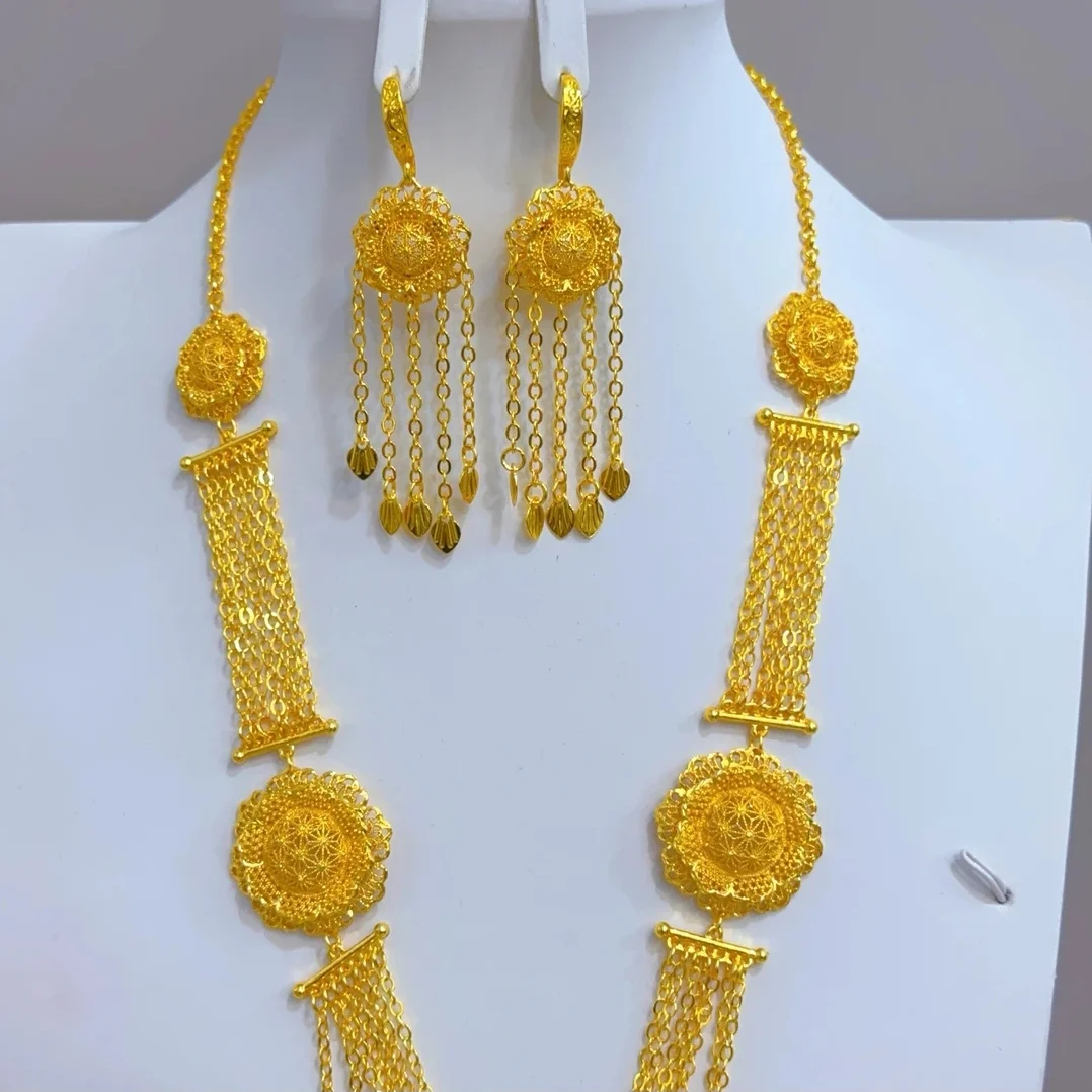New UK 24K Gold Plated Necklace, Earrings, Rings, Wedding Engagement Party Jewelry Set for Lovers DD10648
New UK 24K Gold Plated Necklace, Earrings, Rings, Wedding Engagement Party Jewelry Set for Lovers DD10648