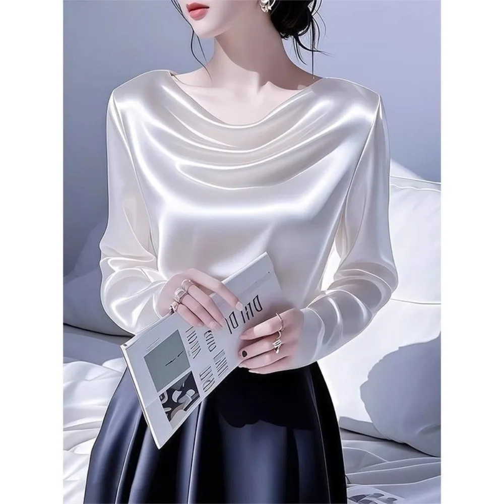 2026 Summer Ladies Long Sleeve Pile Collar V-neck Solid Color Simplicity Elegant Trend Temperament Irregular Pleated Pullover
2026 Summer Ladies Long Sleeve Pile Collar V-neck Solid Color Simplicity Elegant Trend Temperament Irregular Pleated Pullover
