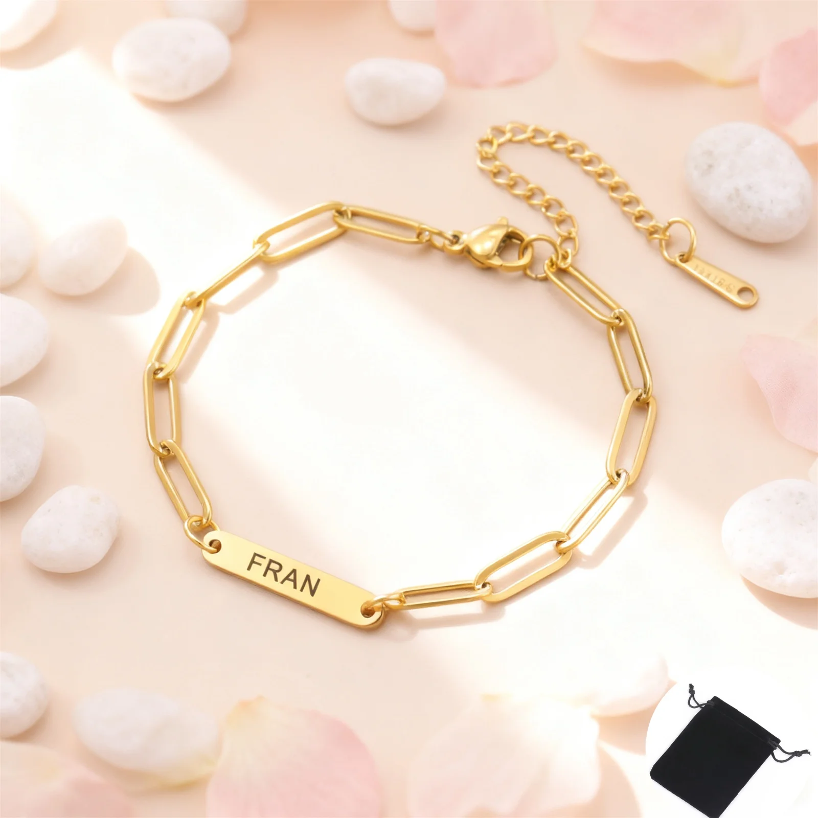 Customized mini name tag bracelet stainless steel paperclip chain paper clip chain bracelet minimalist charm jewelry gift
Customized mini name tag bracelet stainless steel paperclip chain paper clip chain bracelet minimalist charm jewelry gift