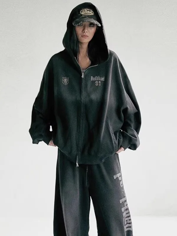 Retro American Printed Hoodie Design Loose Women's Jacket Spring Trendy Long Sleeve Commute Style Ladies Fashion Sweatshirt
Retro American Printed Hoodie Design Loose Women's Jacket Spring Trendy Long Sleeve Commute Style Ladies Fashion Sweatshirt