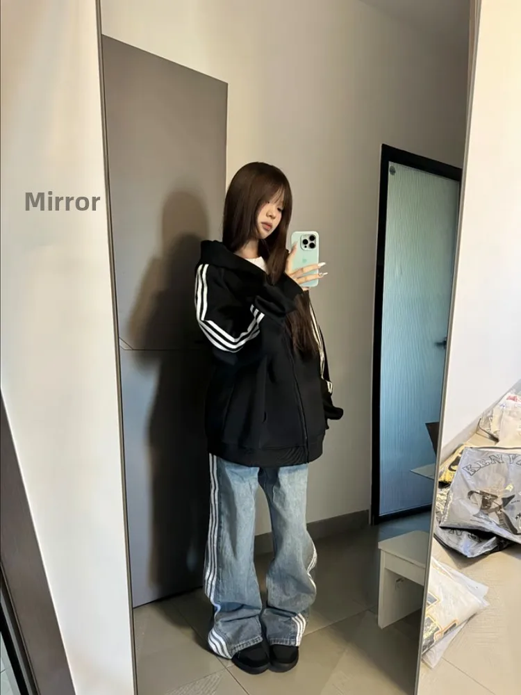 Американская утепленная толстовка с капюшоном и вышивкой для женщин, осенне-зимняя, на молнии, для пар
Американская утепленная толстовка с капюшоном и вышивкой для женщин, осенне-зимняя, на молнии, для пар