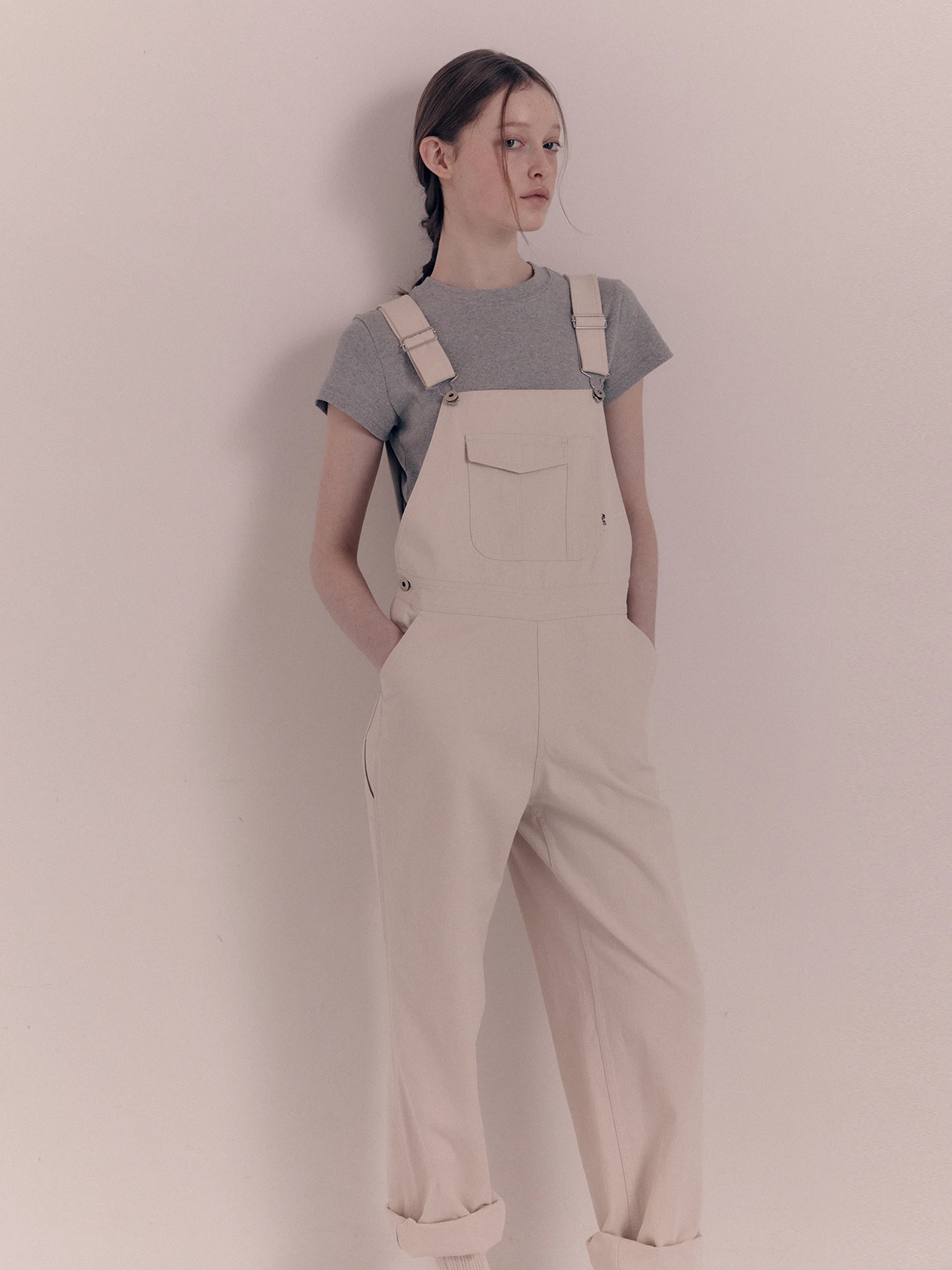 Spring Summer Loose Slimming Denim Overalls Women's Utility Bib Pants Cotton Straight Leg Trousers mid Waist Long Pants
Spring Summer Loose Slimming Denim Overalls Women's Utility Bib Pants Cotton Straight Leg Trousers mid Waist Long Pants
