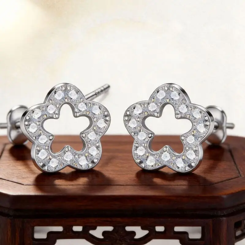 ZF 925 Sterling Silver Moissanite Flower Stud Earrings Color Hollow Full Paved Earrings For Women Daily Wear Party Fine Jewelry
ZF 925 Sterling Silver Moissanite Flower Stud Earrings Color Hollow Full Paved Earrings For Women Daily Wear Party Fine Jewelry