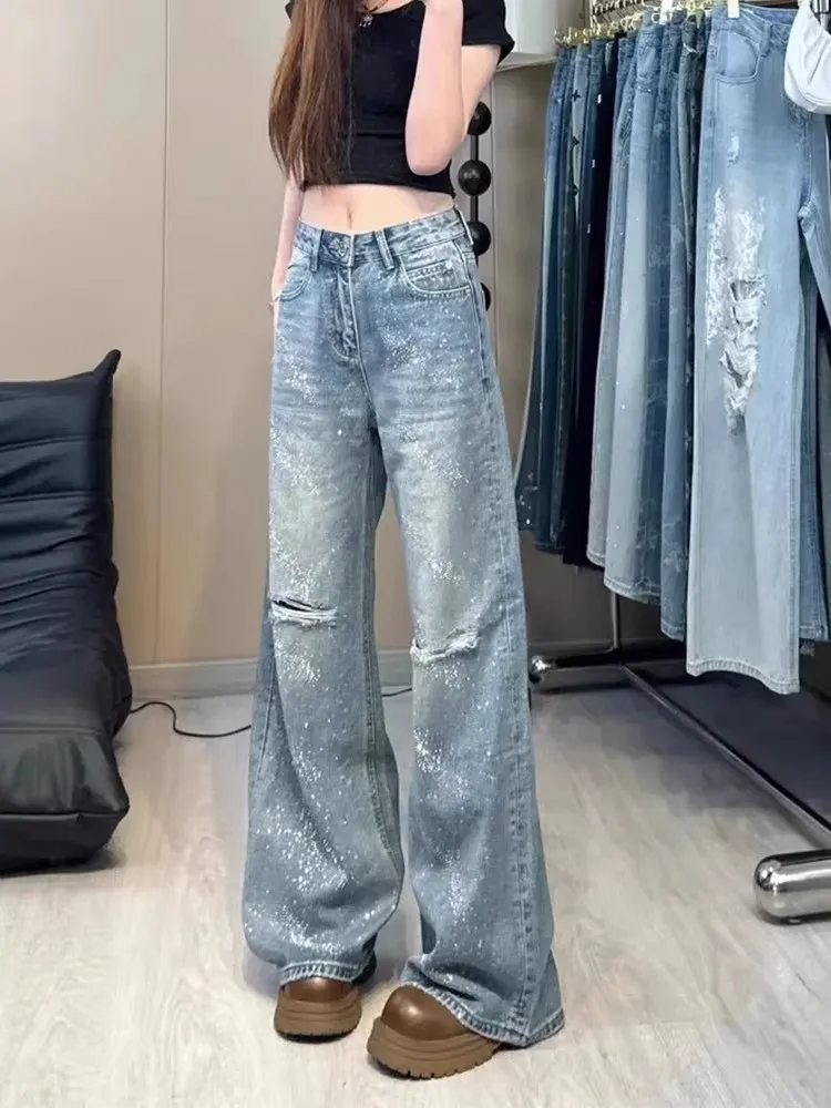 Summer 2025 Women's High Waist Wide Leg Jeans Ripped Washed Rhinestone Denim Pants American Retro Style Casual Loose Fit
Summer 2025 Women's High Waist Wide Leg Jeans Ripped Washed Rhinestone Denim Pants American Retro Style Casual Loose Fit