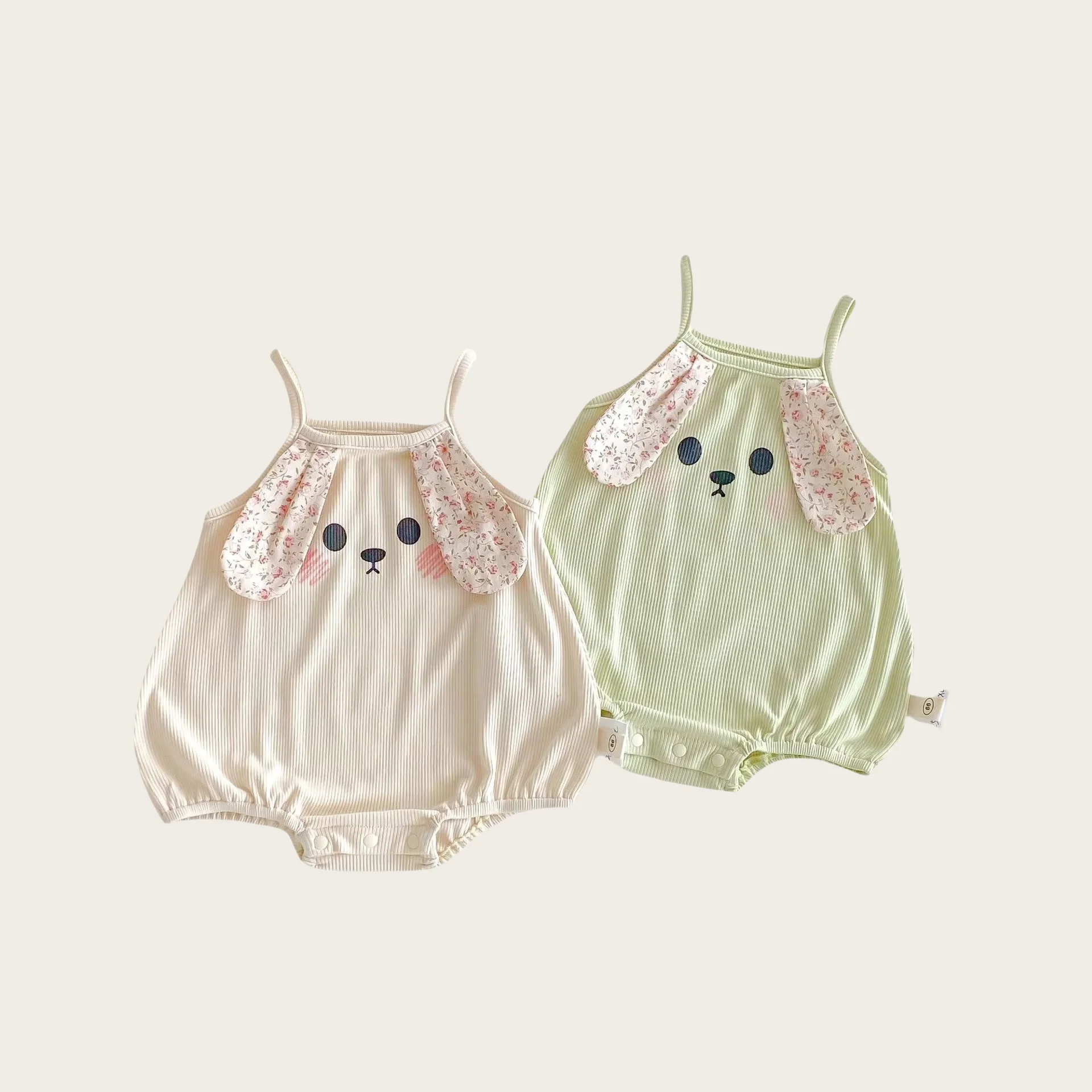 0 - 2 Y Newborn Adorable Baby Girls' Cartoon Super Cute and Comfy Rabbit Sling Triangular Romper with Stereo Ears Perfect
0 - 2 Y Newborn Adorable Baby Girls' Cartoon Super Cute and Comfy Rabbit Sling Triangular Romper with Stereo Ears Perfect
