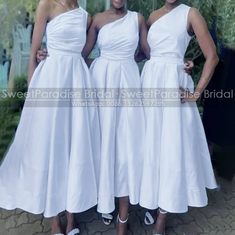 Tea Length One Shoulder Bridesmaid Dresses Long Pleat A Line Sleeveless White Satin Vestidos De Festa Party Dress For Women
Tea Length One Shoulder Bridesmaid Dresses Long Pleat A Line Sleeveless White Satin Vestidos De Festa Party Dress For Women