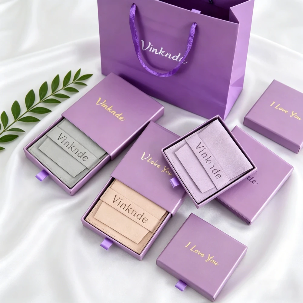 Jewelry Drawer Box 7X7X1.7cm Custom Logo Packing Ring Earring Necklace Sliding Brooch Boxes Microfiber Velvet Gift Bag Pouches
Jewelry Drawer Box 7X7X1.7cm Custom Logo Packing Ring Earring Necklace Sliding Brooch Boxes Microfiber Velvet Gift Bag Pouches