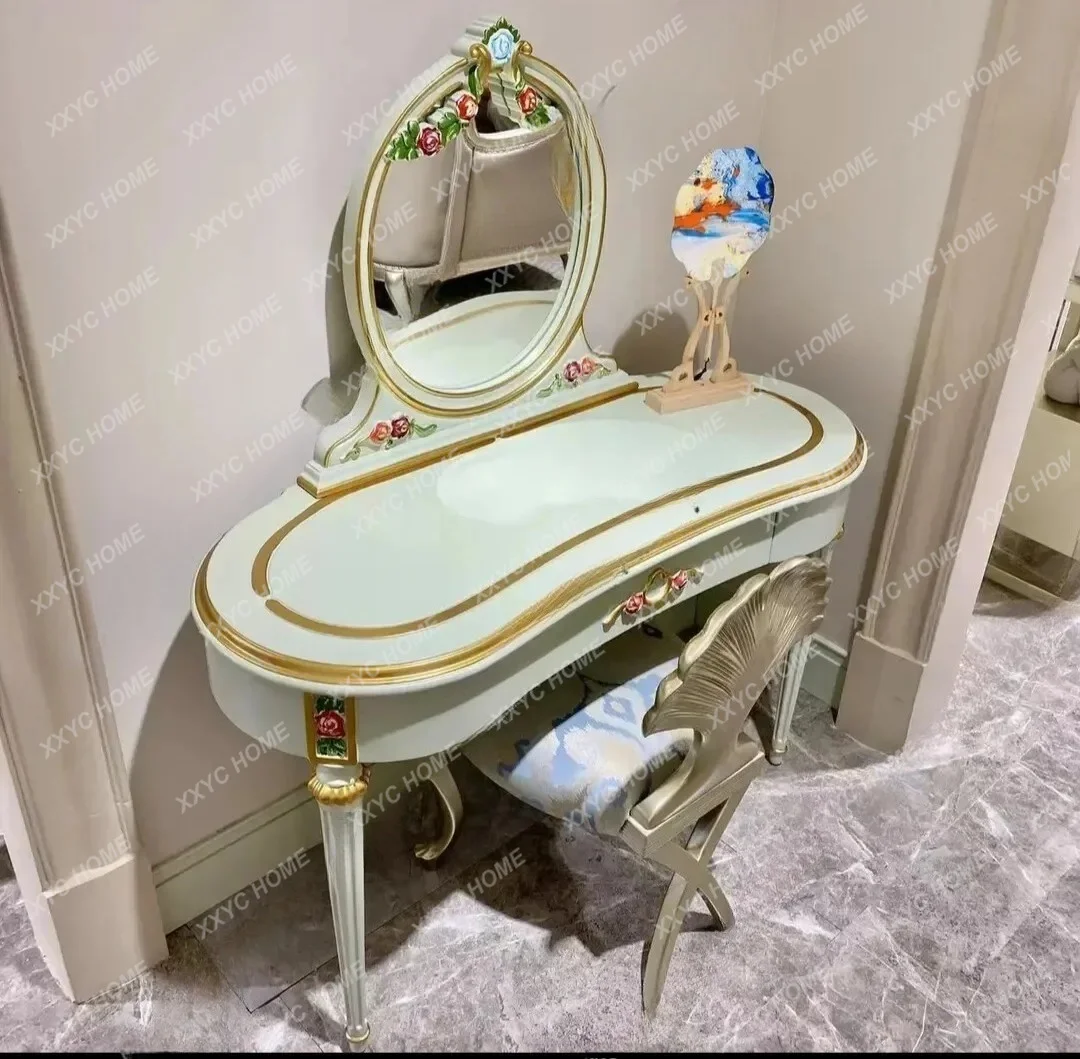 Romantic Luxury Dressing Table Plant Carving Gold Universal Dressing Table Special-shaped Dressing Table Solid Wood
Romantic Luxury Dressing Table Plant Carving Gold Universal Dressing Table Special-shaped Dressing Table Solid Wood