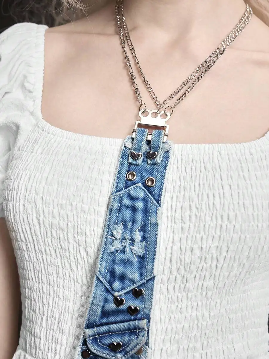 Grunge Punk Y2K Denim Necktie With Heart Studs And Pocket Detail For Women
Grunge Punk Y2K Denim Necktie With Heart Studs And Pocket Detail For Women