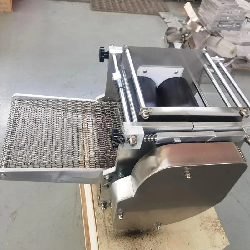Bread Machine Small Indian Tortilla Machine Commercial Special Mexican Triangle Tortilla Miscellaneous Grain Bread Machine
Bread Machine Small Indian Tortilla Machine Commercial Special Mexican Triangle Tortilla Miscellaneous Grain Bread Machine