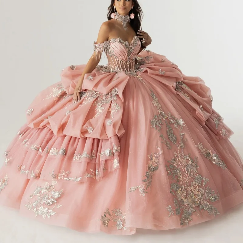Pink Quinceanera Dress off-shoulder Glitter Crystal Beads Decal Lace Layering Long tail Bow vestidos de 15 Quinceanera Customiz
Pink Quinceanera Dress off-shoulder Glitter Crystal Beads Decal Lace Layering Long tail Bow vestidos de 15 Quinceanera Customiz