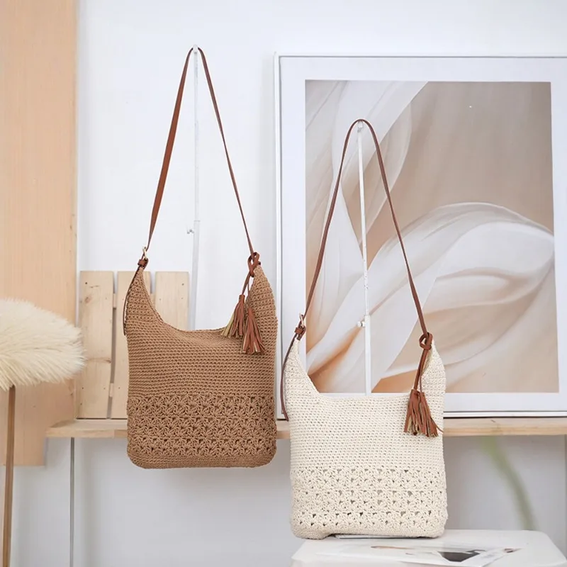 New Summer Woven Bag Women Large Capacity Single Shoulder Beach Vacation Tote Bag
New Summer Woven Bag Women Large Capacity Single Shoulder Beach Vacation Tote Bag