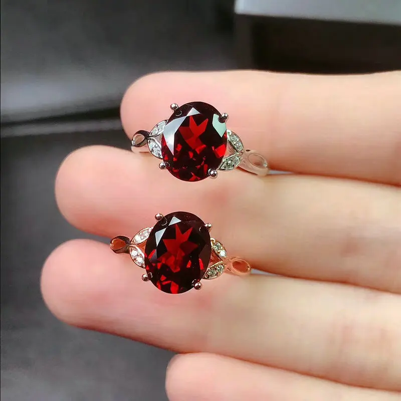 Imitation natural garnet ring female ins trendy niche design simple opening ring red gemstone color treasure jewelry
Imitation natural garnet ring female ins trendy niche design simple opening ring red gemstone color treasure jewelry