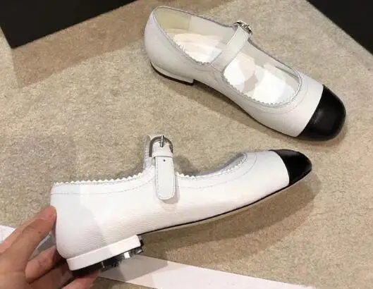 Carpaton Round Toe Women Shoes Black White Leather Flat Shoes Ankle Strap Mary Janes High Quality Flats
Carpaton Round Toe Women Shoes Black White Leather Flat Shoes Ankle Strap Mary Janes High Quality Flats
