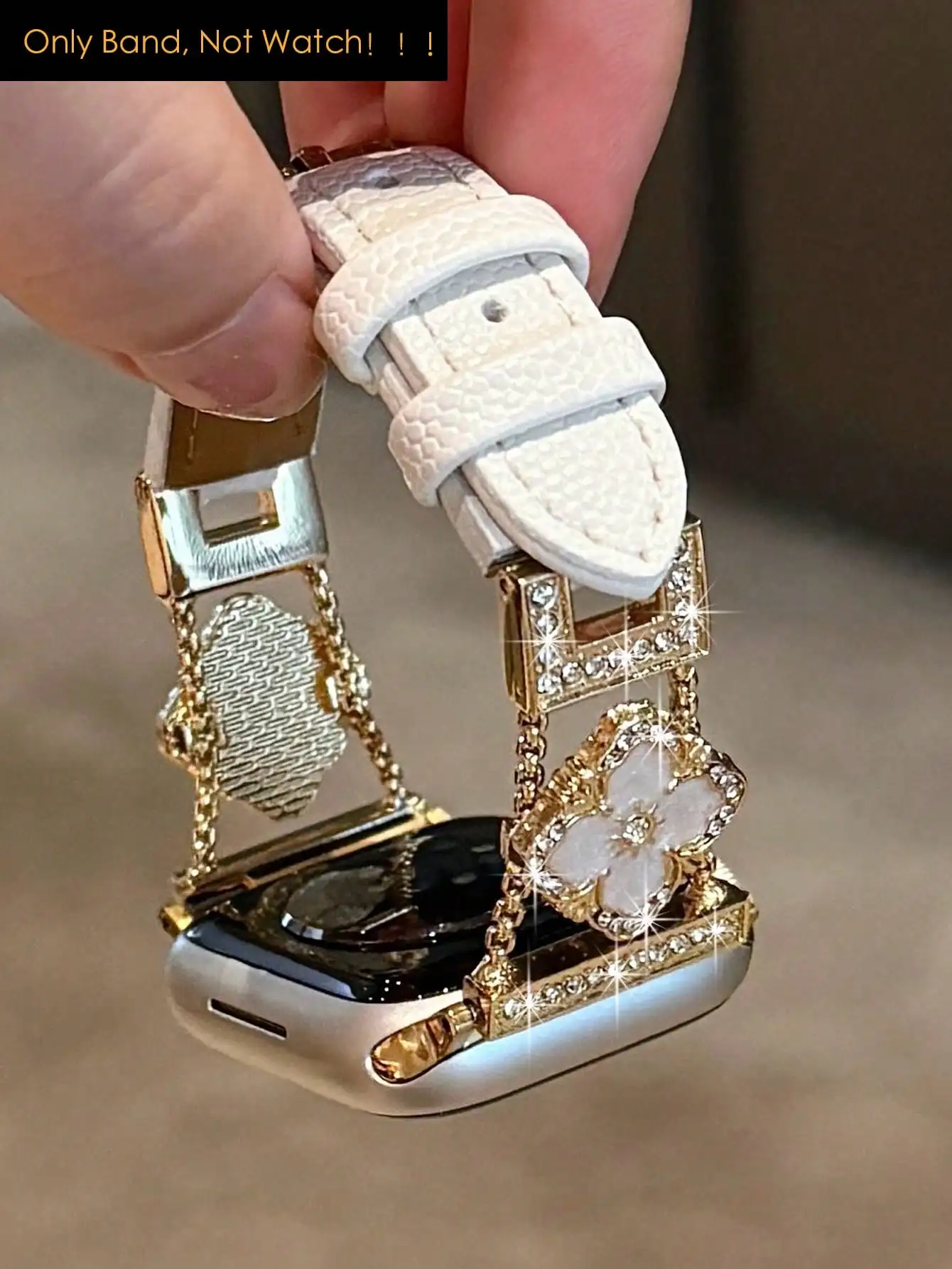 1pc Compatible With Apple Watch Band, Premium New Women's Shiny Gold Star Rhinestone Embedded Metal & White Leather Strap, Compatible With Apple Watch 38/40/41/42/44/45/46/49mm, Compatible With Apple Watch Ultra/SE/11/10/9/8/7/6/5/4/3/2/1, Fashionable Sma
1pc Compatible With Apple Watch Band, Premium New Women's Shiny Gold Star Rhinestone Embedded Metal & White Leather Strap, Compatible With Apple Watch 38/40/41/42/44/45/46/49mm, Compatible With Apple Watch Ultra/SE/11/10/9/8/7/6/5/4/3/2/1, Fashionable Sma