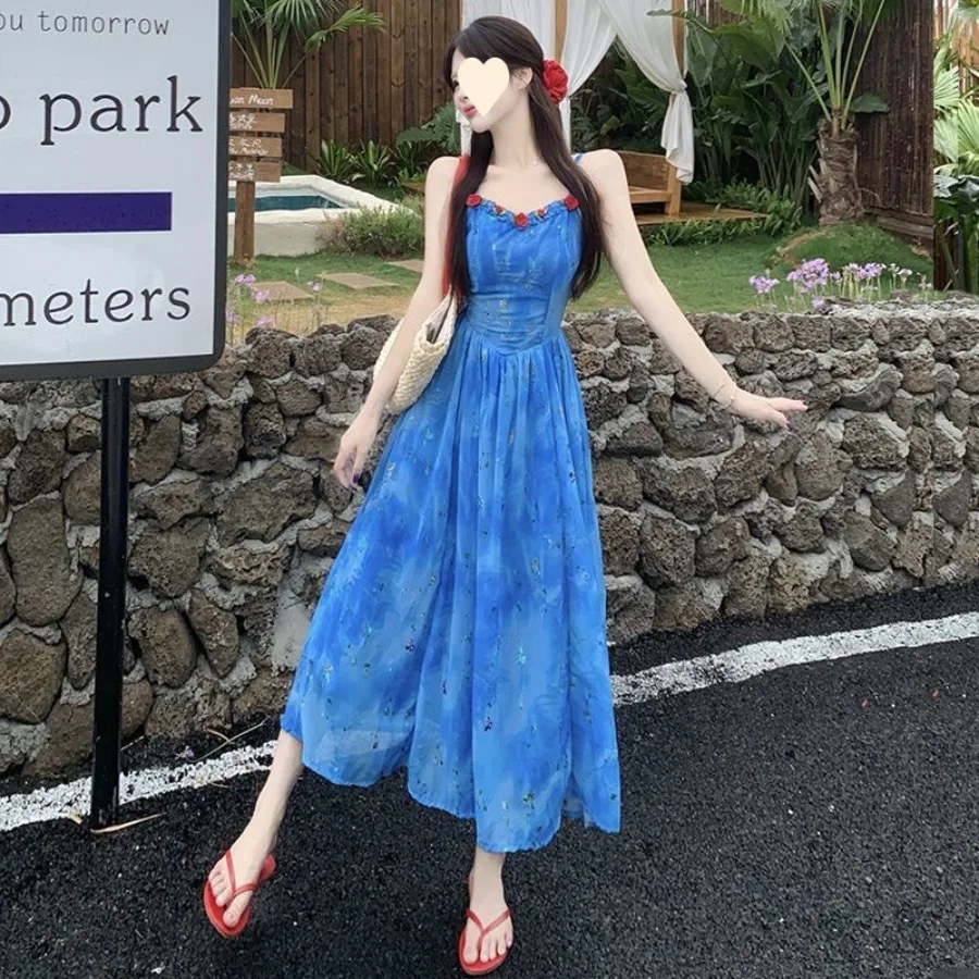 【New style】Holiday style blue suspender dress children's summer French lace stitching design waist pinching thin floral long dr
【New style】Holiday style blue suspender dress children's summer French lace stitching design waist pinching thin floral long dr