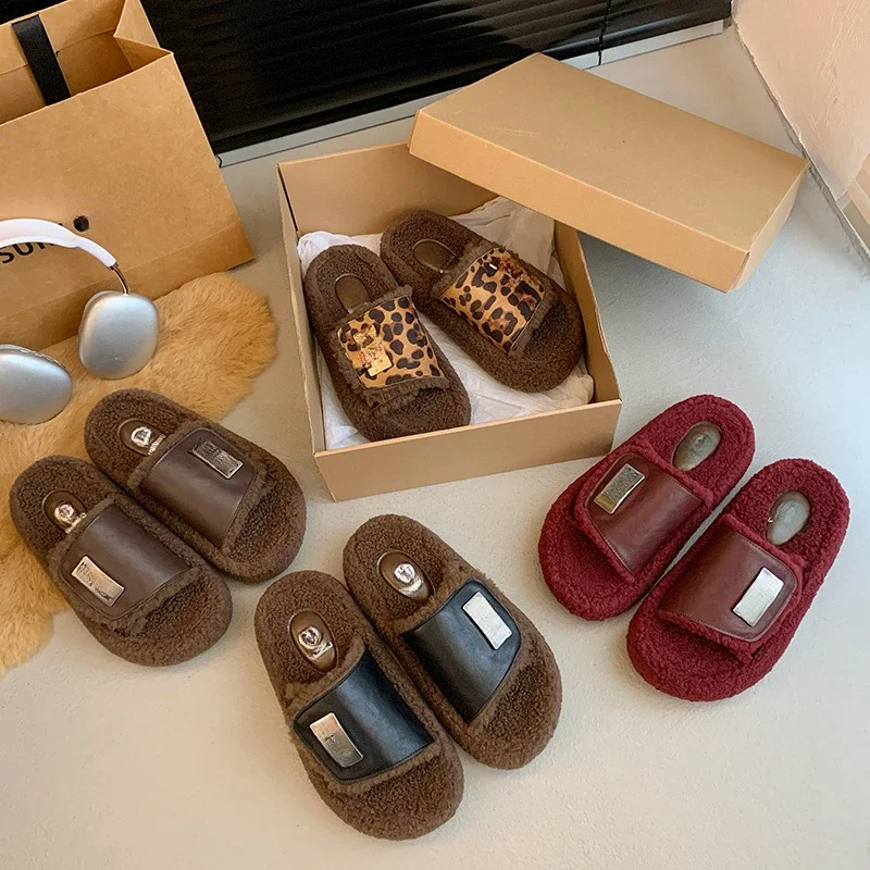 2024 New Autumn and Winter Leopard-print Thick Sole Slippers for Women with Velvet Warm Non-slip Cotton Slippers
2024 New Autumn and Winter Leopard-print Thick Sole Slippers for Women with Velvet Warm Non-slip Cotton Slippers