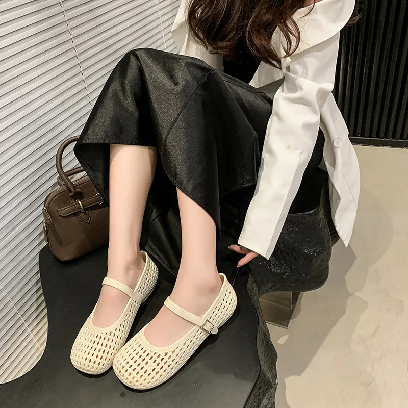 Summer Women's Sandals Breathable Non-slip Flat Shoes Women's Hollow Mesh Flats Buckle Soft Sole Casual Daily Shoes for Woman
Summer Women's Sandals Breathable Non-slip Flat Shoes Women's Hollow Mesh Flats Buckle Soft Sole Casual Daily Shoes for Woman