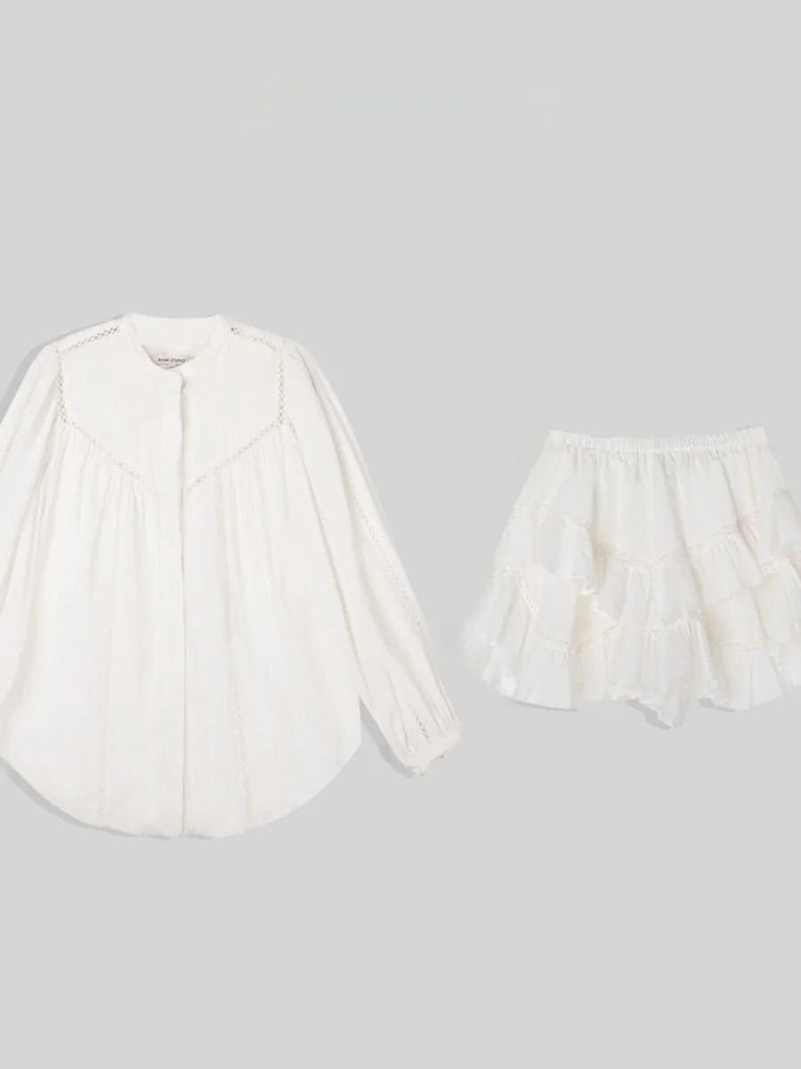 Комплект Romi Studio: винтажная свободная юбка с вырезами и топ, повседневный, из смесового хлопка, женский, лето 2025
Комплект Romi Studio: винтажная свободная юбка с вырезами и топ, повседневный, из смесового хлопка, женский, лето 2025