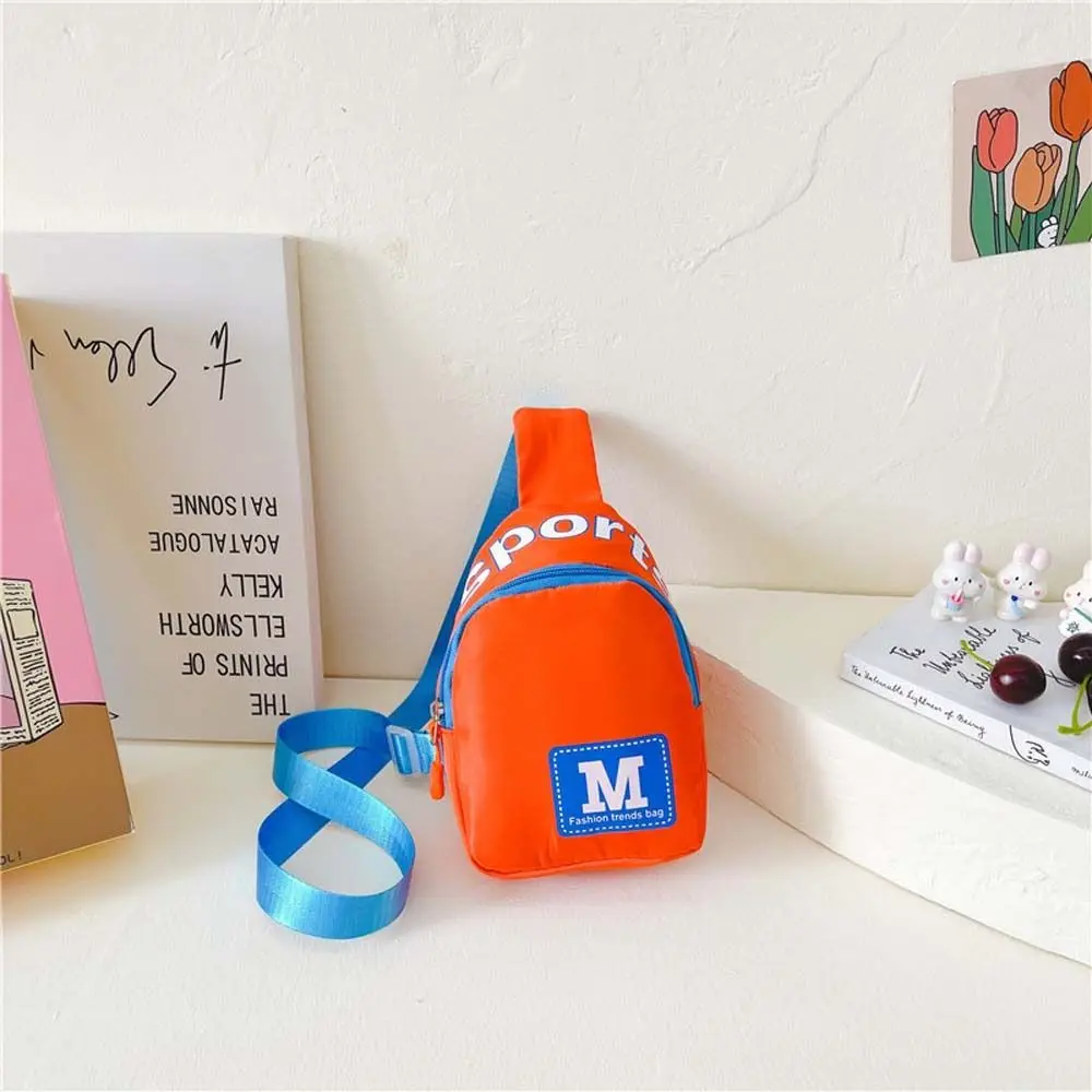 Сумка-мессенджер на грудь с буквой M, в корейском стиле, нейлоновая, детская, через плечо, большая вместимость, спортивная, для активного отдыха, дорожная, на плечо, для детей
Сумка-мессенджер на грудь с буквой M, в корейском стиле, нейлоновая, детская, через плечо, большая вместимость, спортивная, для активного отдыха, дорожная, на плечо, для детей
