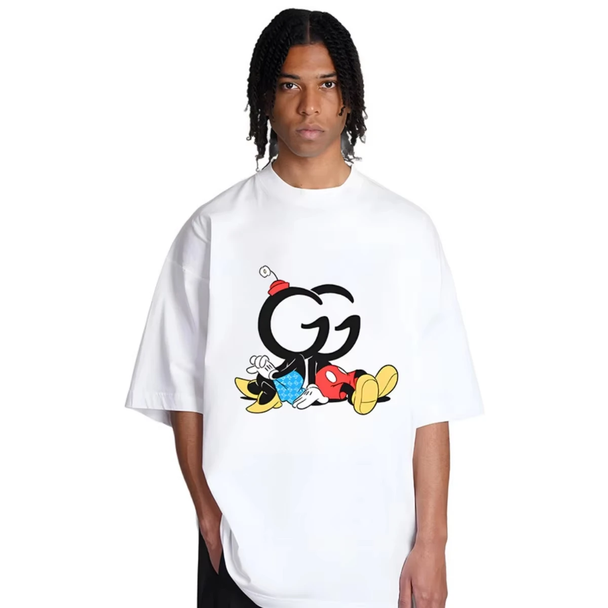 Новая летняя трендовая футболка 2026 года: легкая, роскошная, свободная, повседневная, для пар, с коротким рукавом, мужская, из плотного чистого хлопка
Новая летняя трендовая футболка 2026 года: легкая, роскошная, свободная, повседневная, для пар, с коротким рукавом, мужская, из плотного чистого хлопка