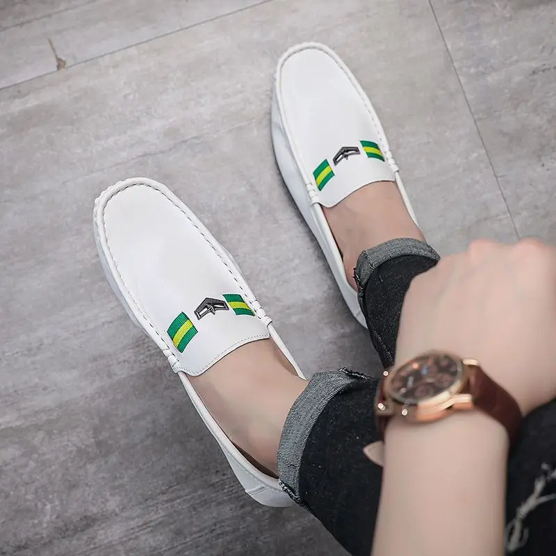 Men Casual British Style Loafers Slip On Leather Shoes Spring Summer Business Office Driving Shoes Comfortable Flats
Men Casual British Style Loafers Slip On Leather Shoes Spring Summer Business Office Driving Shoes Comfortable Flats