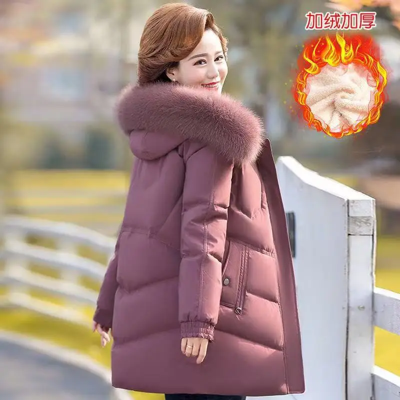 Mom's Winter Coat 2025 New Middle Aged and Elderly Down Cotton Jacket Medium Length Plush Cotton Coat Western Women's Autumn
Mom's Winter Coat 2025 New Middle Aged and Elderly Down Cotton Jacket Medium Length Plush Cotton Coat Western Women's Autumn