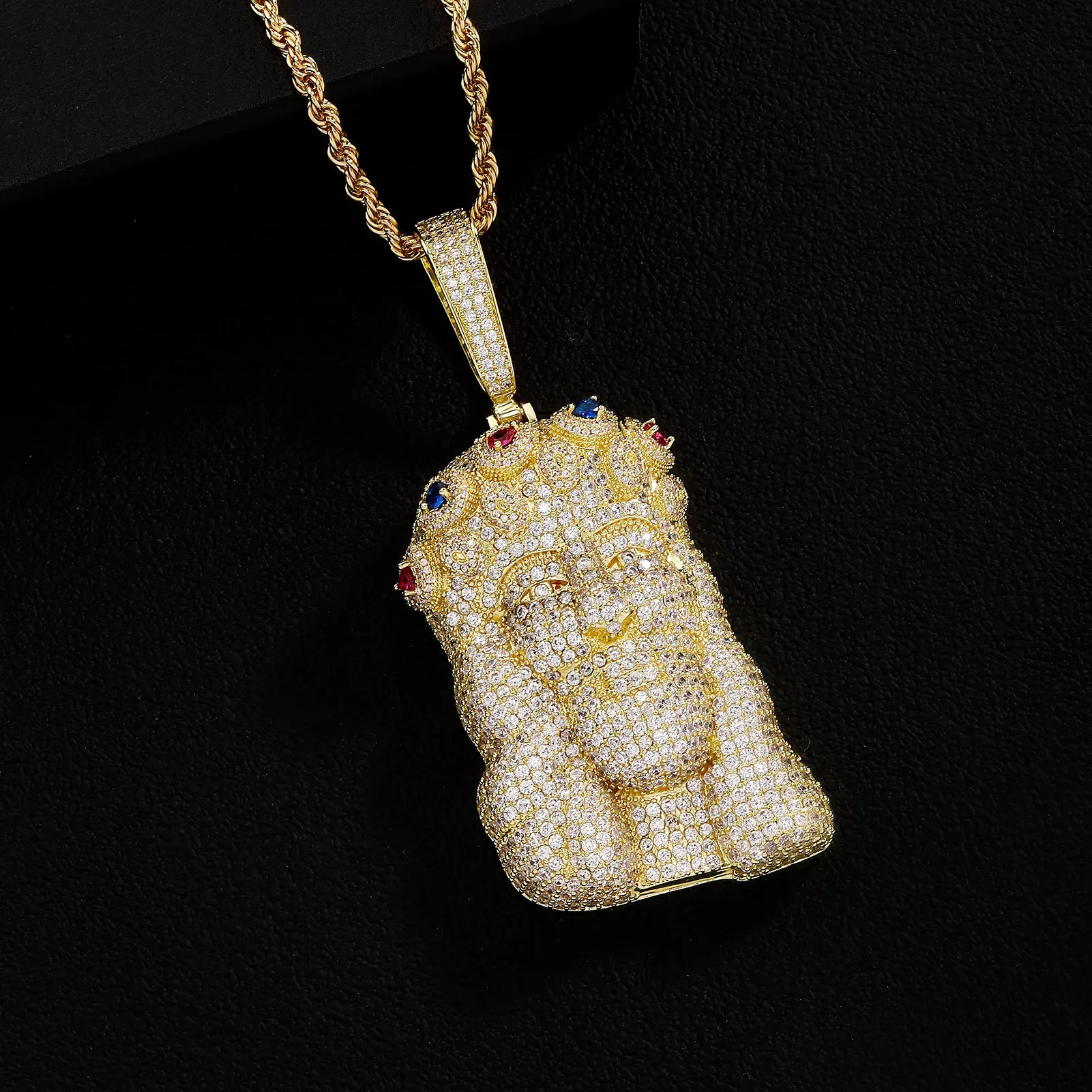 Zirconium Portrait Pendant Necklace Male Personality Hip-hop Jewelry 24inch
Zirconium Portrait Pendant Necklace Male Personality Hip-hop Jewelry 24inch