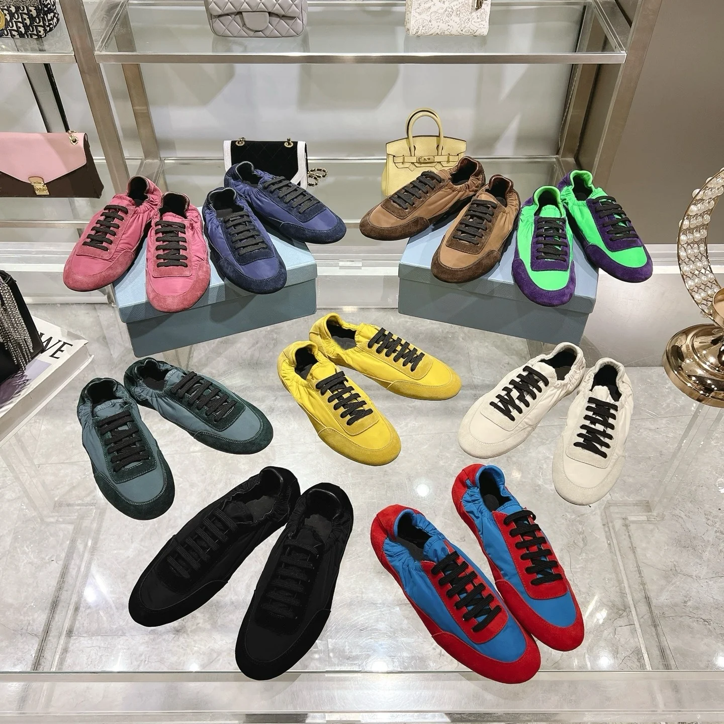 2025 New Fashionable Versatile Round-Toe Lace-Up Casual Sports Women's Shoes
2025 New Fashionable Versatile Round-Toe Lace-Up Casual Sports Women's Shoes