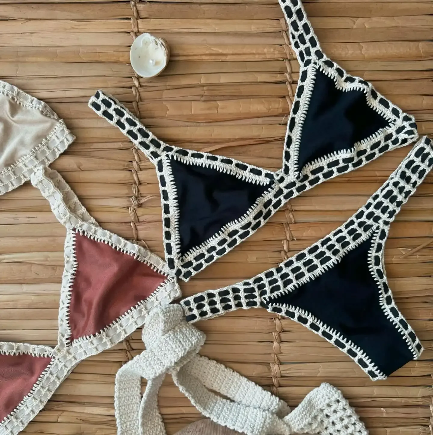 2025 New Sexy Orange Bikini Set with Pleated Design and Gold Rings - Adjustable Straps, Perfect for Beach Wear and Pool Parties
2025 New Sexy Orange Bikini Set with Pleated Design and Gold Rings - Adjustable Straps, Perfect for Beach Wear and Pool Parties